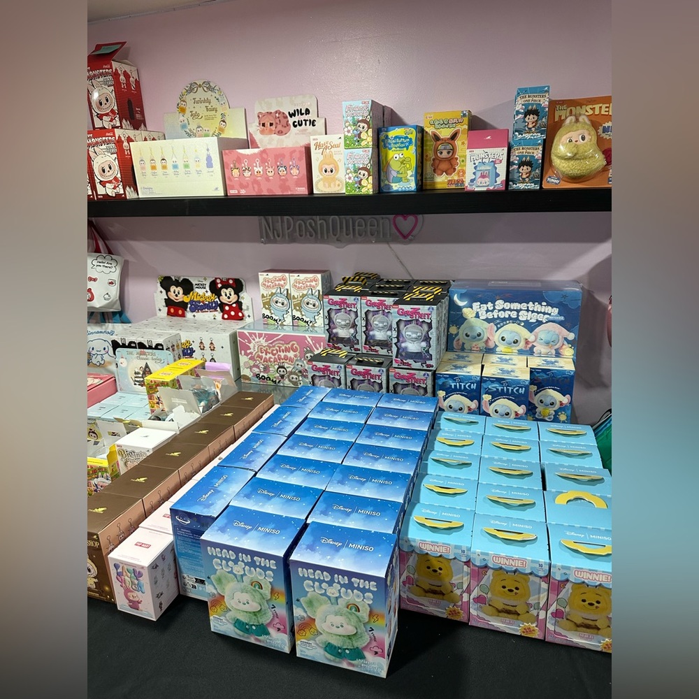 POP MART & MINISO 🌻 LIVE SHOW REMINDER - Picture 6 of 10
